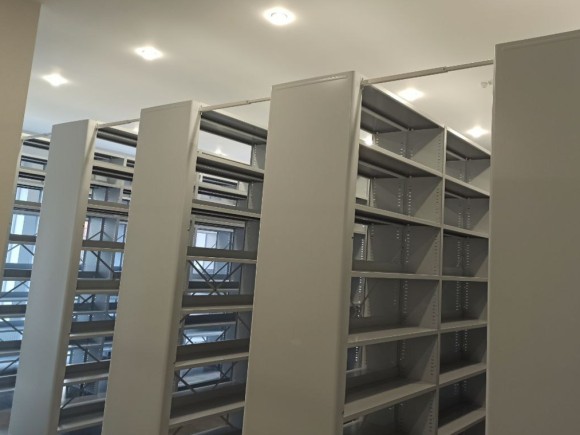 Соединитель стеллажей